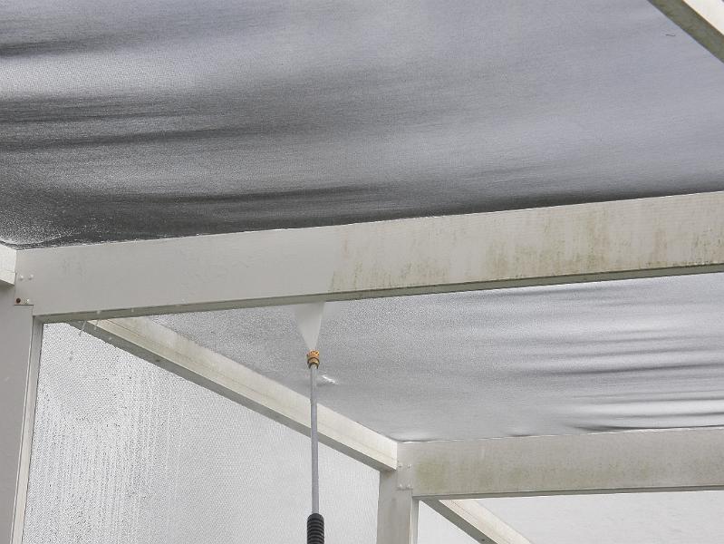 06Revealing the White Beneath the Grime.JPG